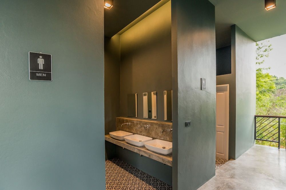 Link Hostel Aonang - Adults Only Basic Shared Dormitory 13