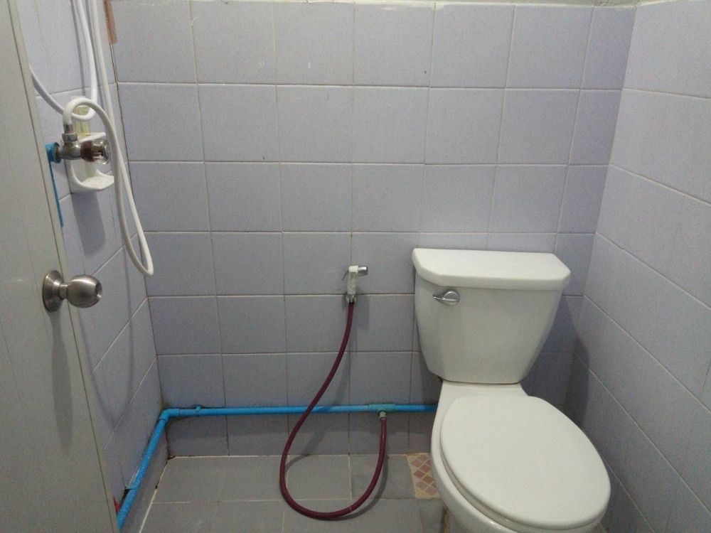 Baan Kwan Hotel Standard Double Room 13