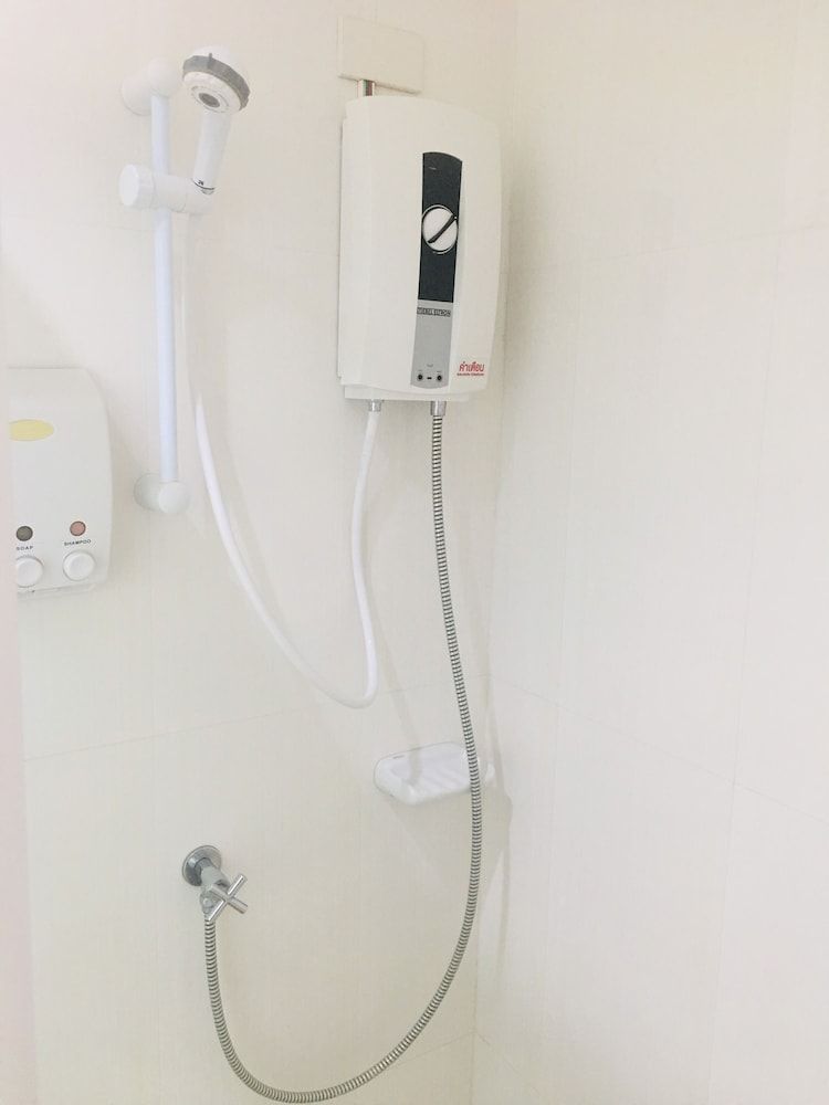 B Ber House Deluxe Double Room 15