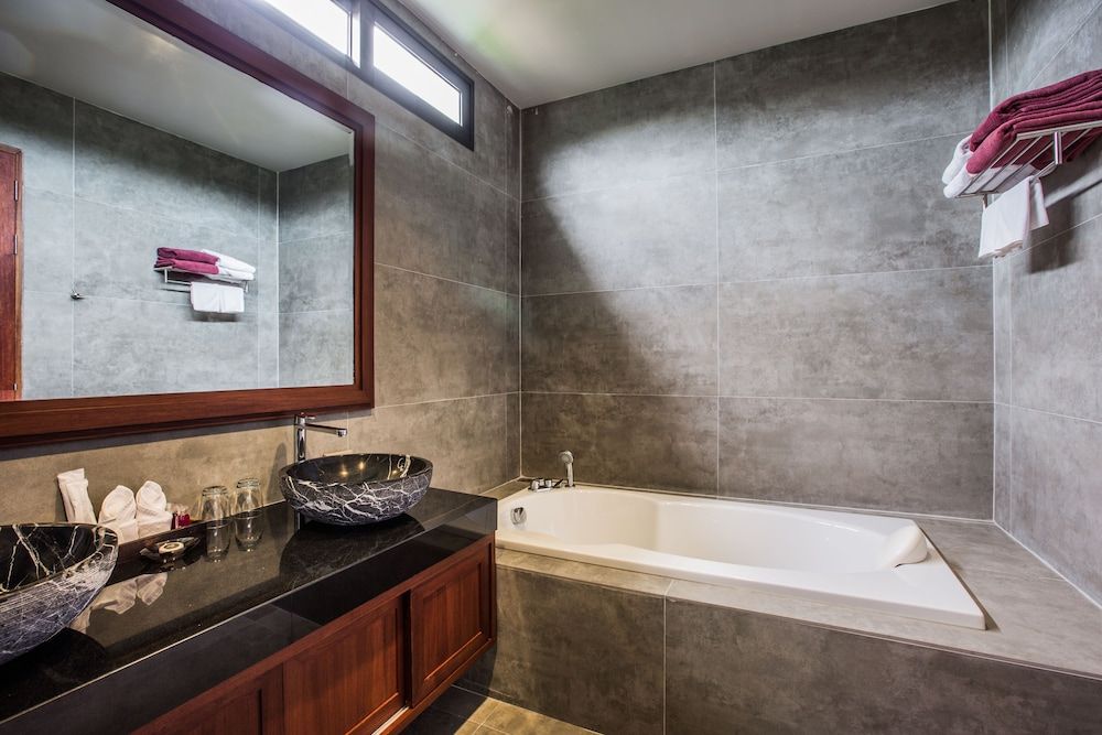 Villa Palavee A1 3-Bedroom Pool Villa 33