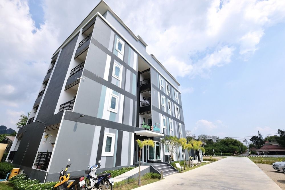 undefined Living at Sphere Apartment - Family room 3