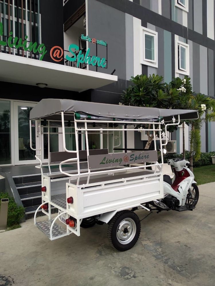 undefined Living at Sphere Apartment - Family room 6