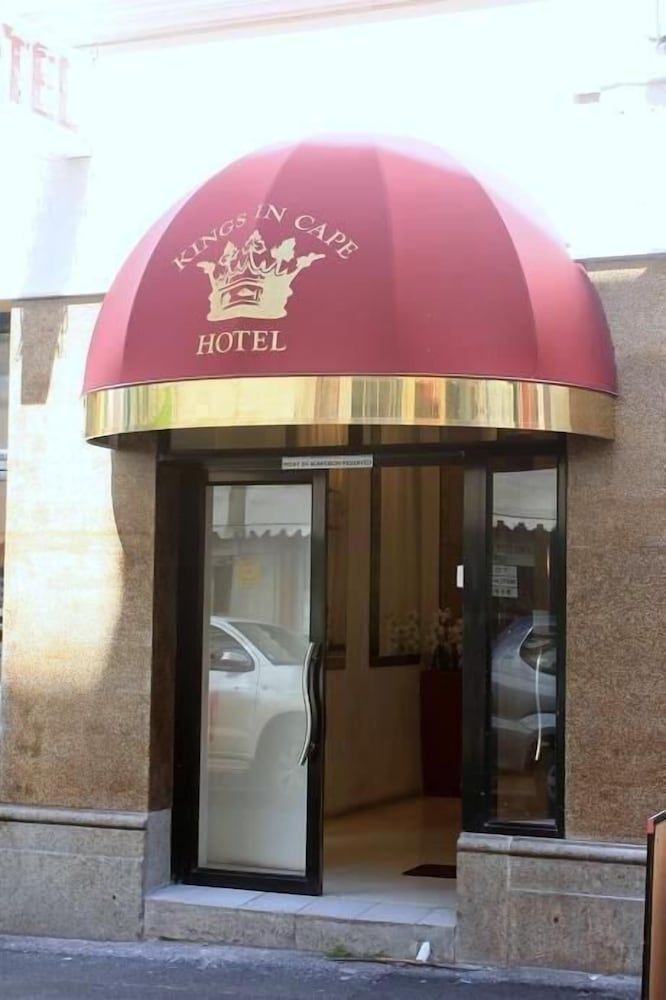 undefined Kings in Cape Hotel 3