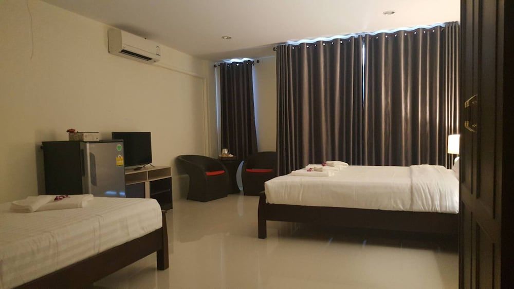 undefined Chatchada House 5