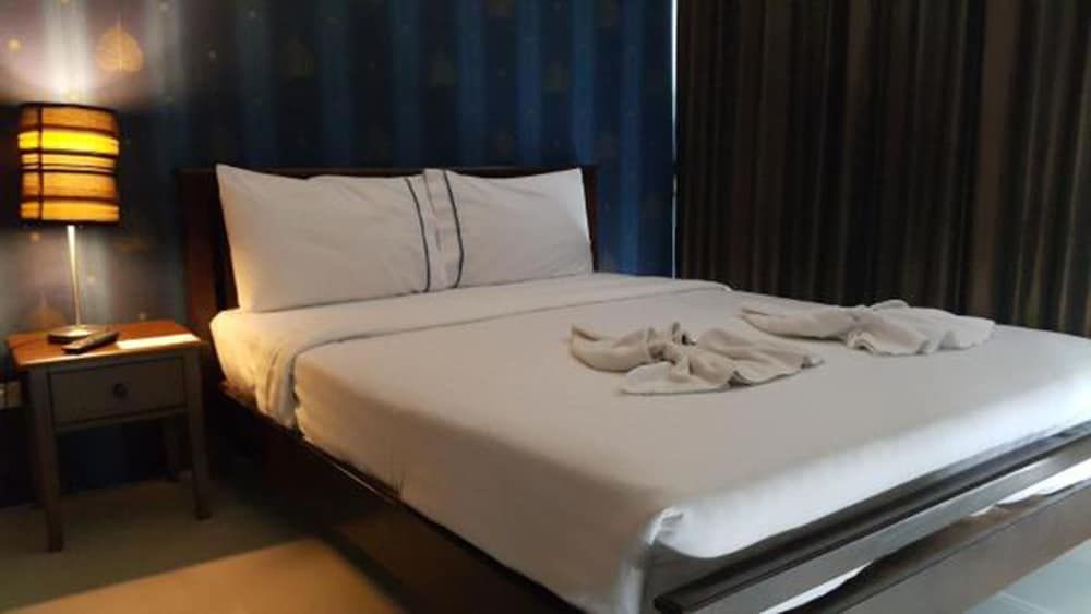 undefined Chatchada House 2