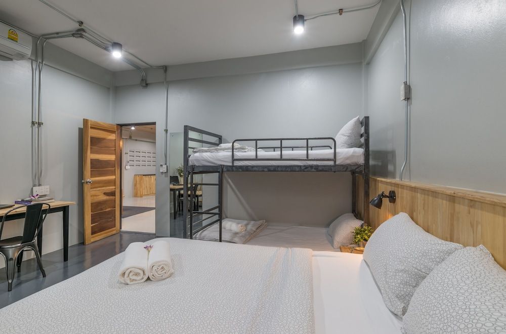 Otter House 2 Bedrooms Apartment 6