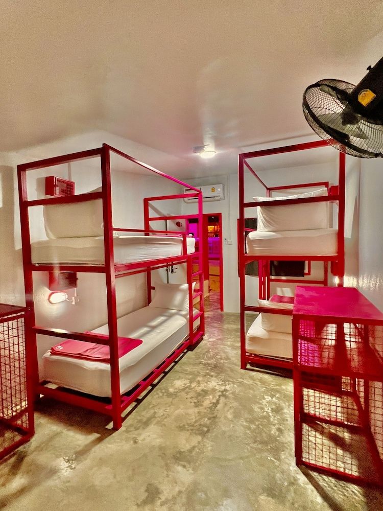 undefined Slumber Party Krabi 9