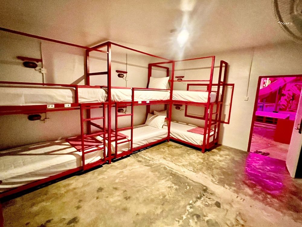 undefined Slumber Party Krabi 2