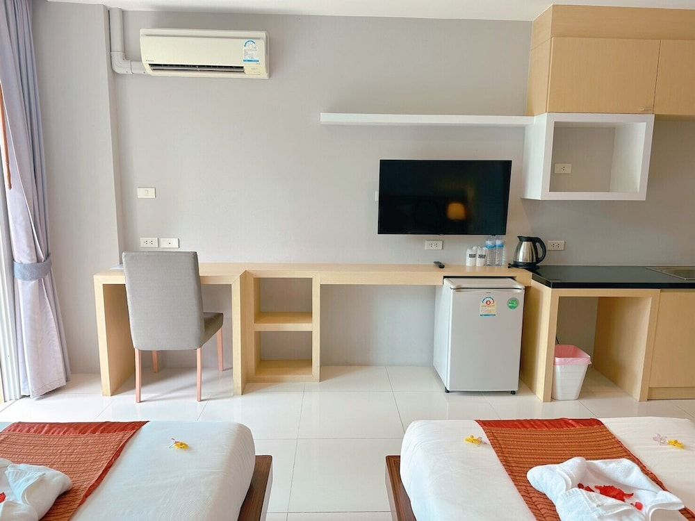 Ahad Suite Aonang Superior Twin Room 9