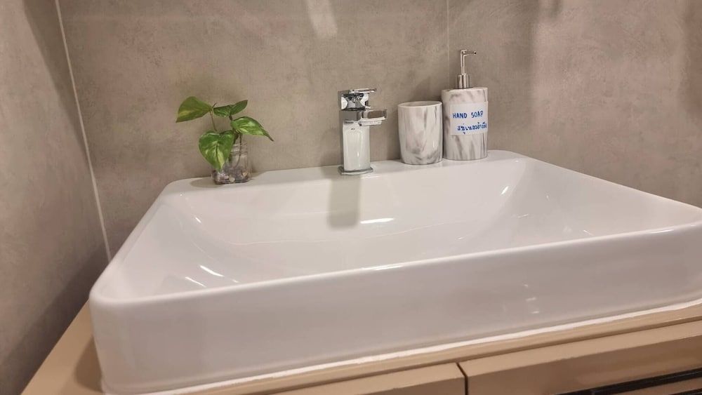 B207-hi-ended Pool Access 1br 300m 2 Ao Nang Beach Apartment, 1 Bedroom, Accessible, Balcony 13