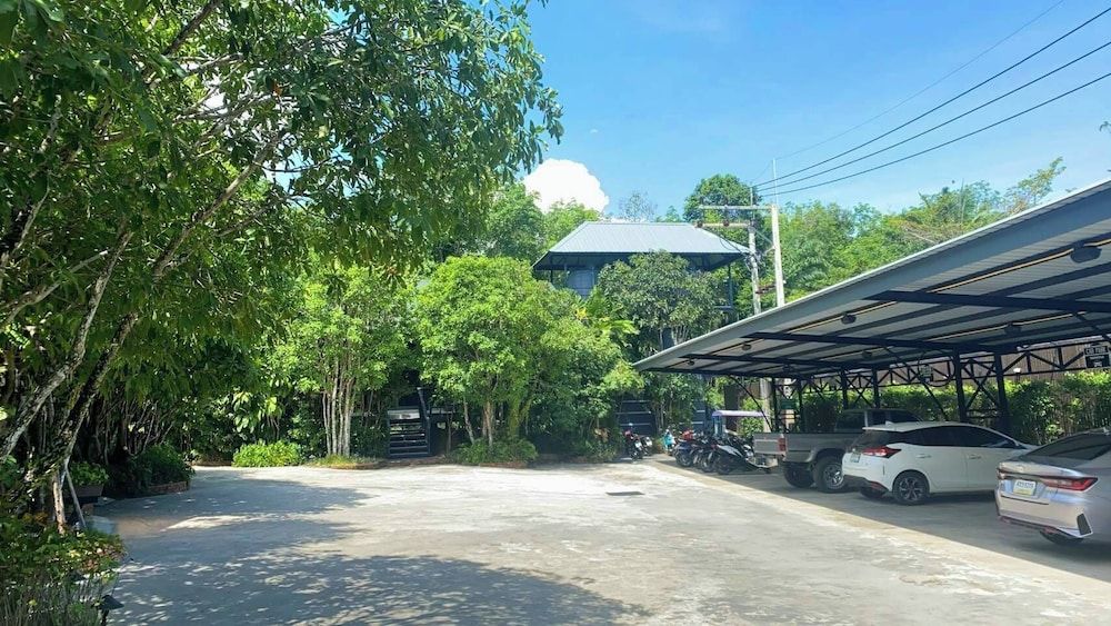 undefined Loy Chalet 10