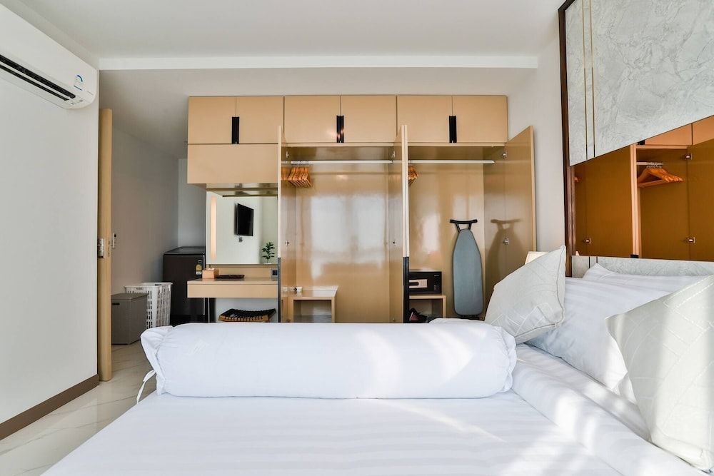 undefined A503-honeymoon Penthouse Amazing View 2brs-3beds