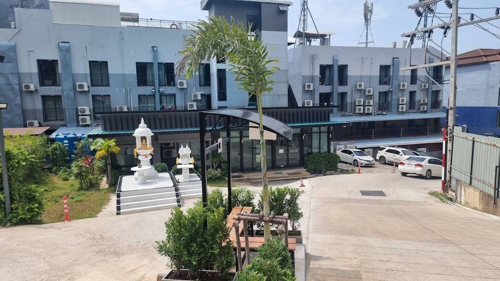 undefined A503-honeymoon Penthouse Amazing View 2brs-3beds 4