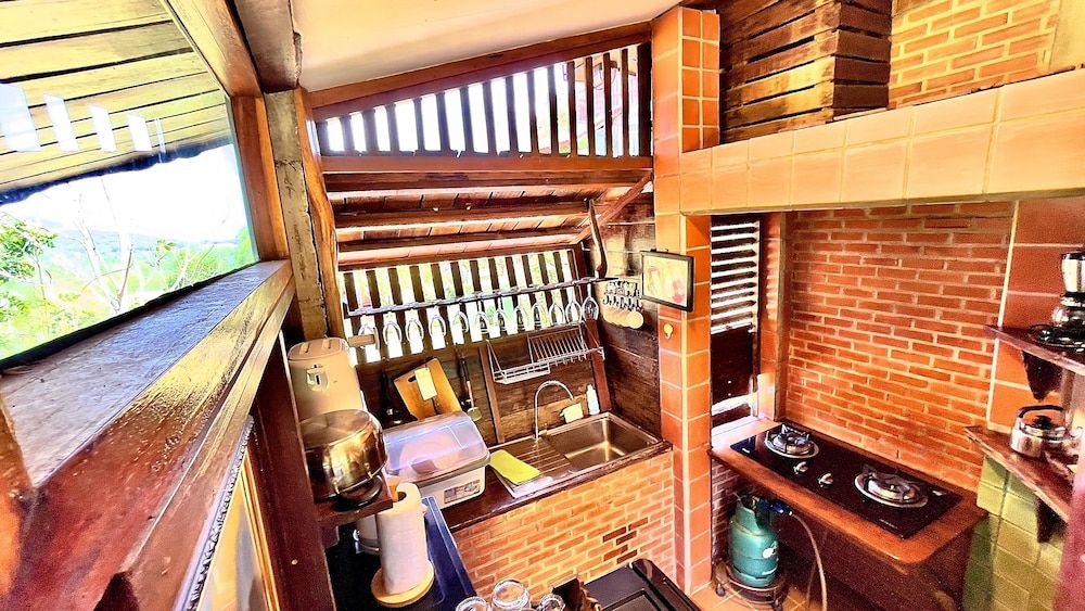 Pakchong Family Home Cabin with Mountain View 7