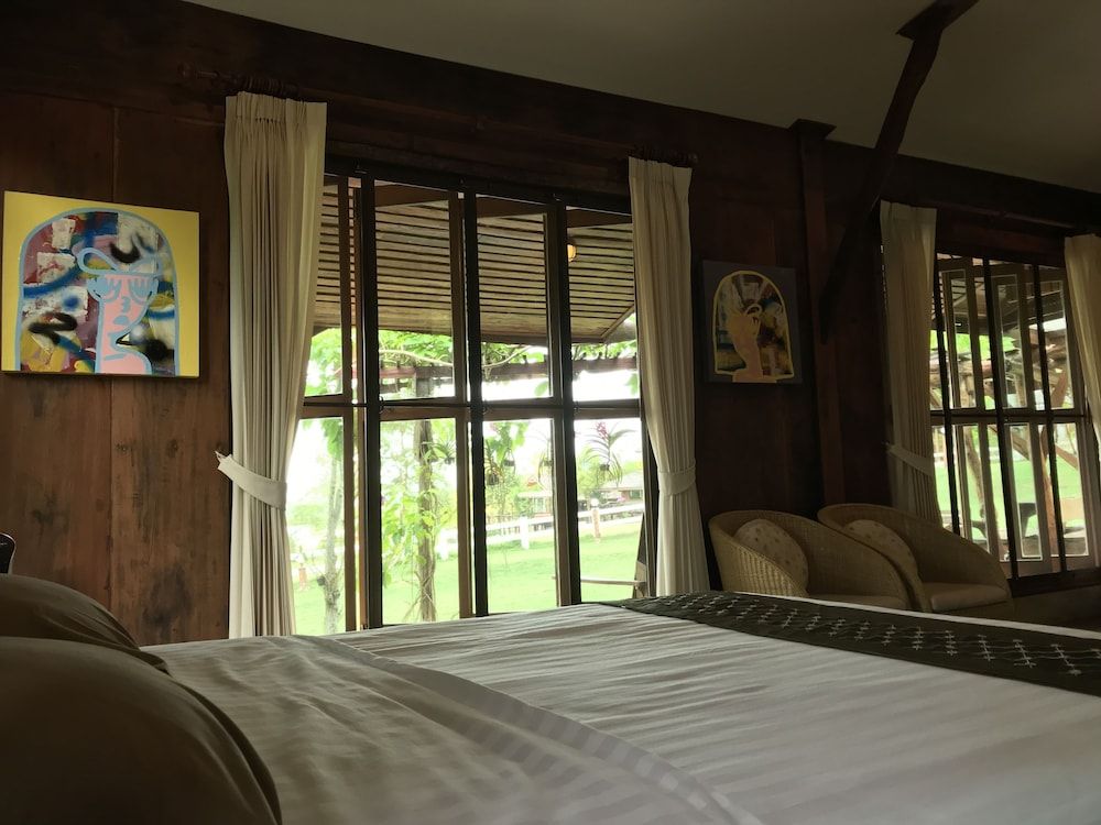 Pakchong Family Home Cottage with Fan 2