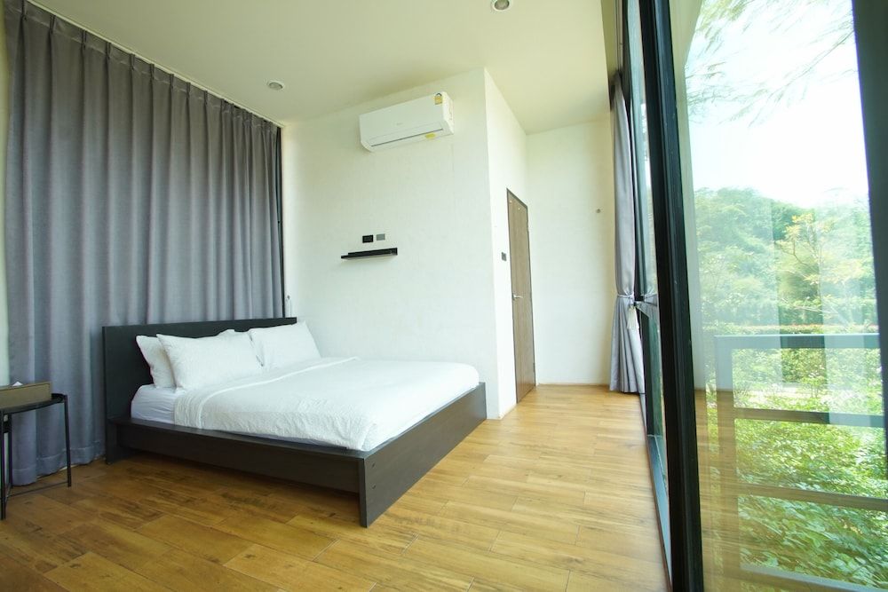 The X10 Private Pool Villa & Resort 3 Bedrooms with Private Pool Villa