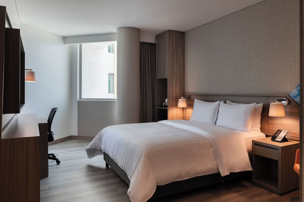 Queen Room