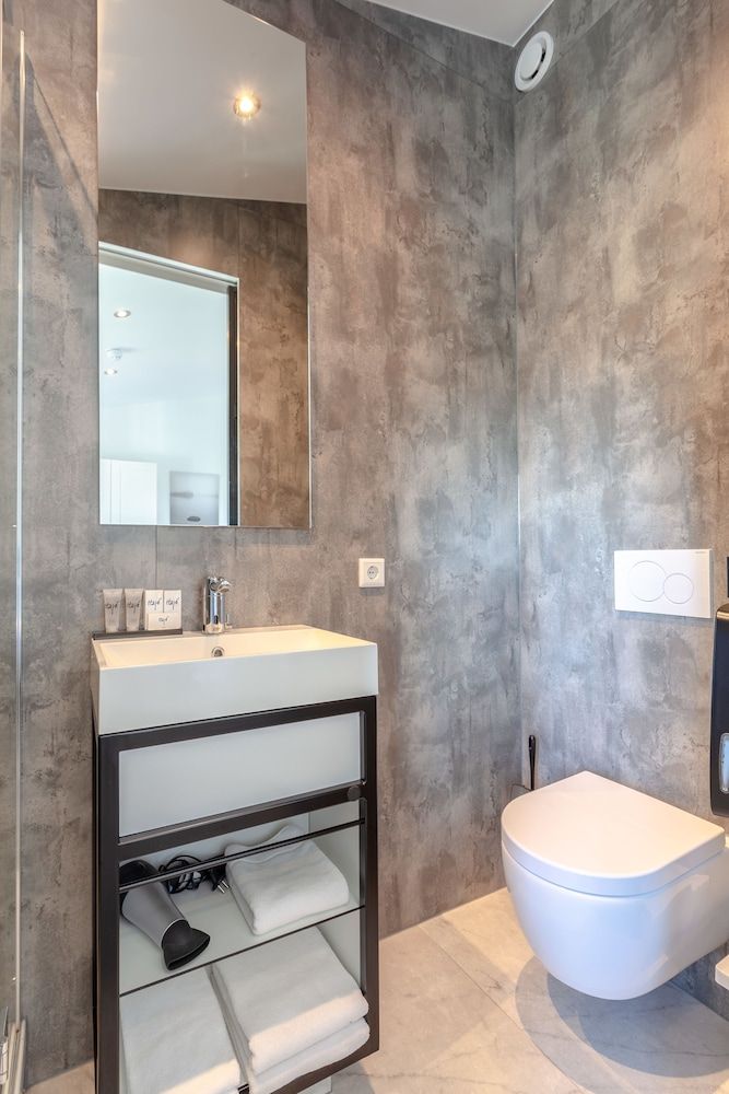 Hajé Waterlodge de Lepelaar Basic Double or Twin Room, 2 Twin Beds 5