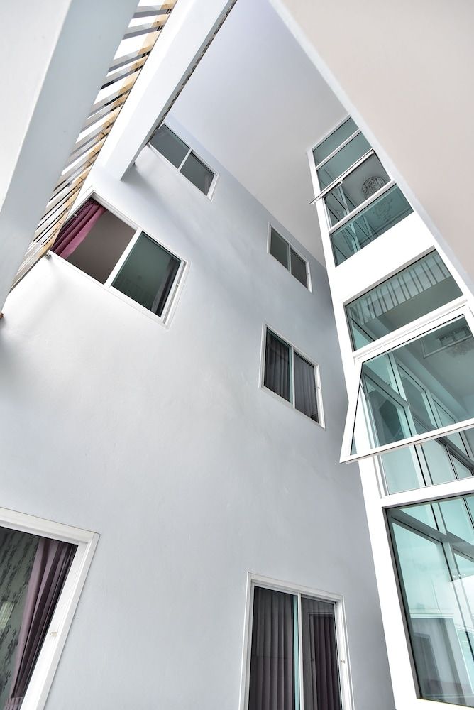 undefined Kaewfathip Apartment 4