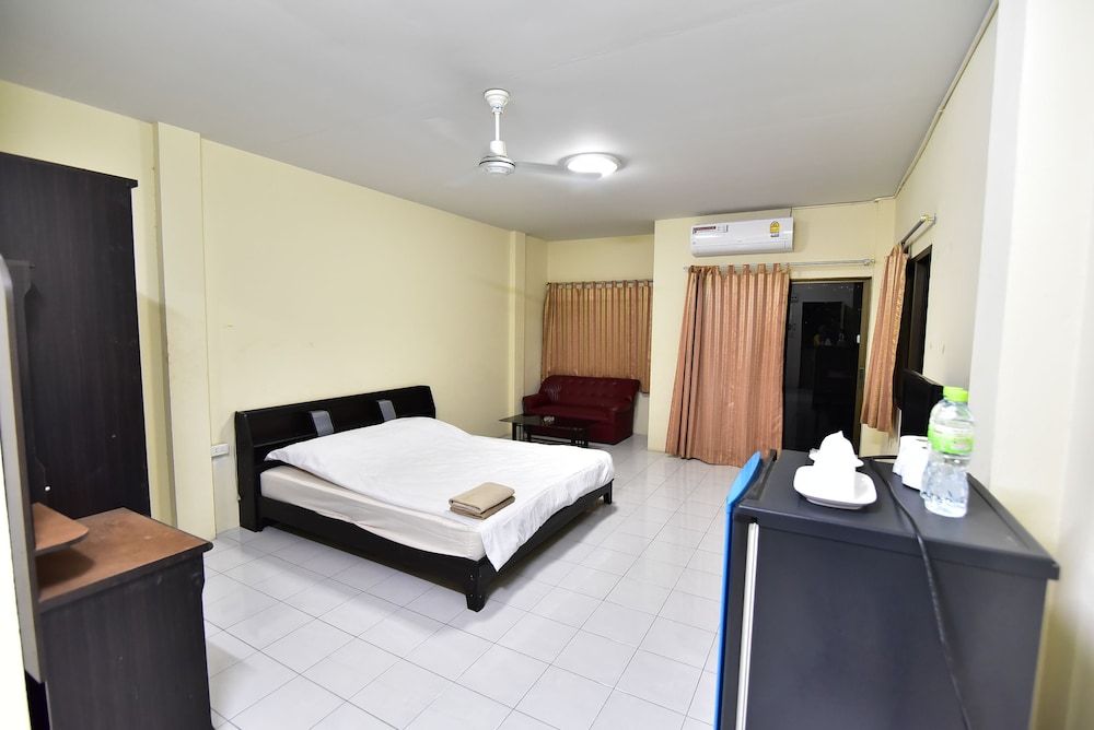 undefined Kaesai Place