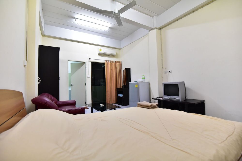 undefined Kaesai Place 6