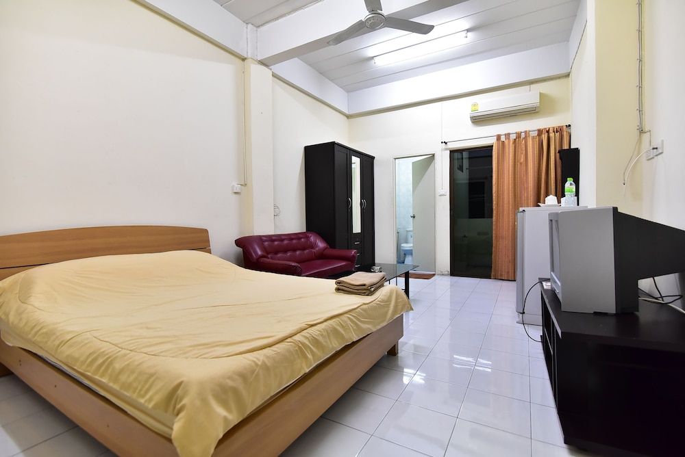 undefined Kaesai Place 2