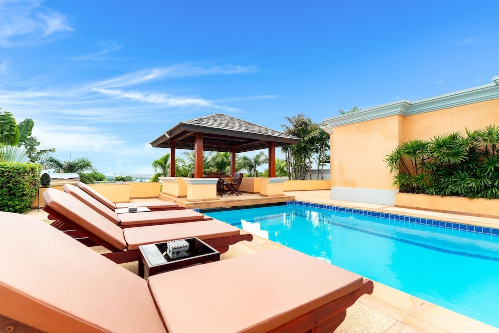 undefined Sunset View Luxury Pool Villa 6