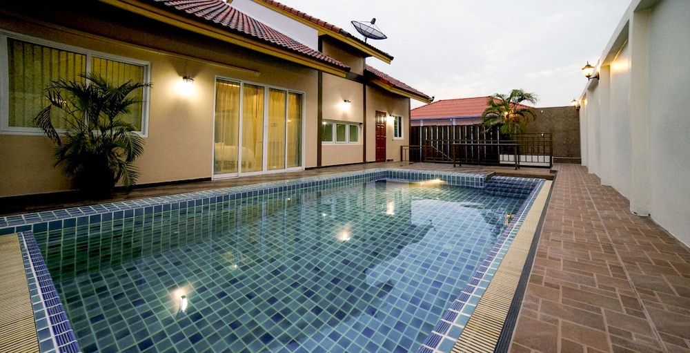 undefined Thepprasit Cosy 2