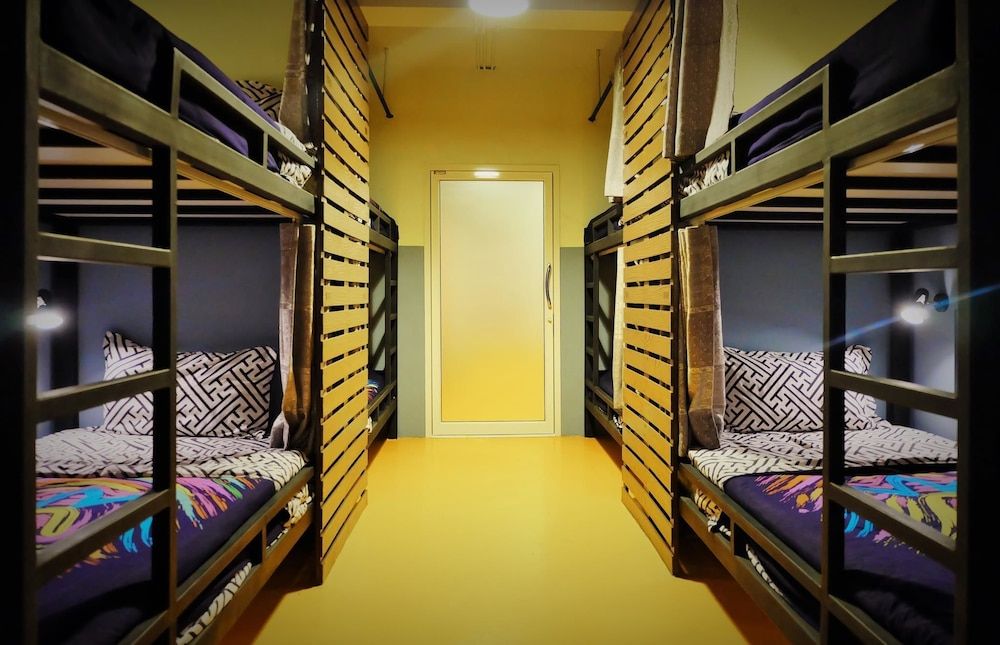 undefined Qing lian Youth Hostel&Cafe 10