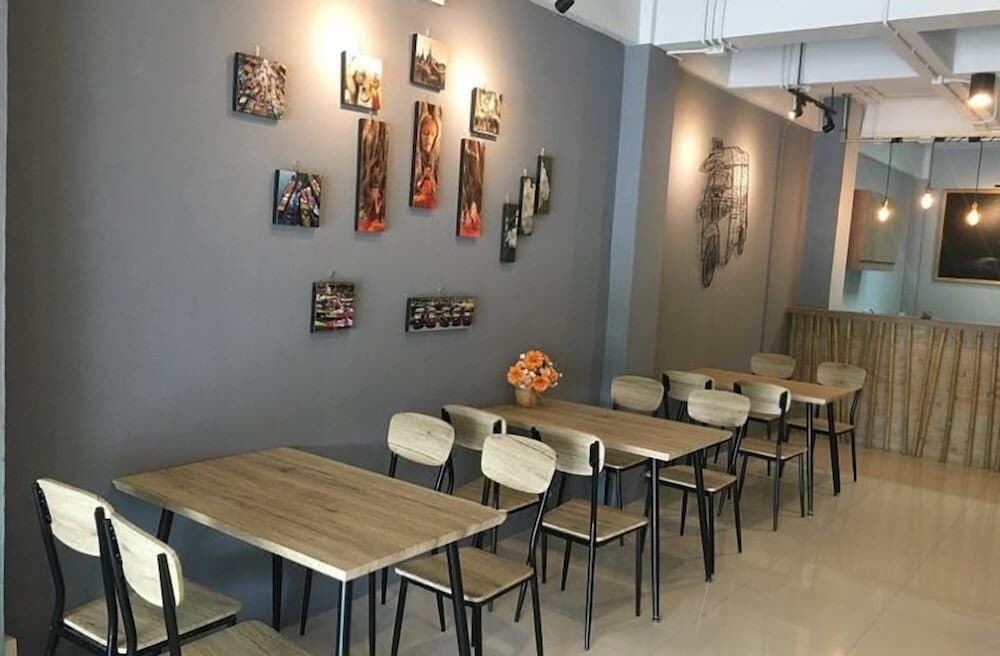 undefined Qing lian Youth Hostel&Cafe 5