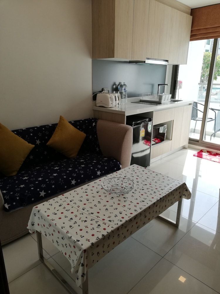 Kitchenette