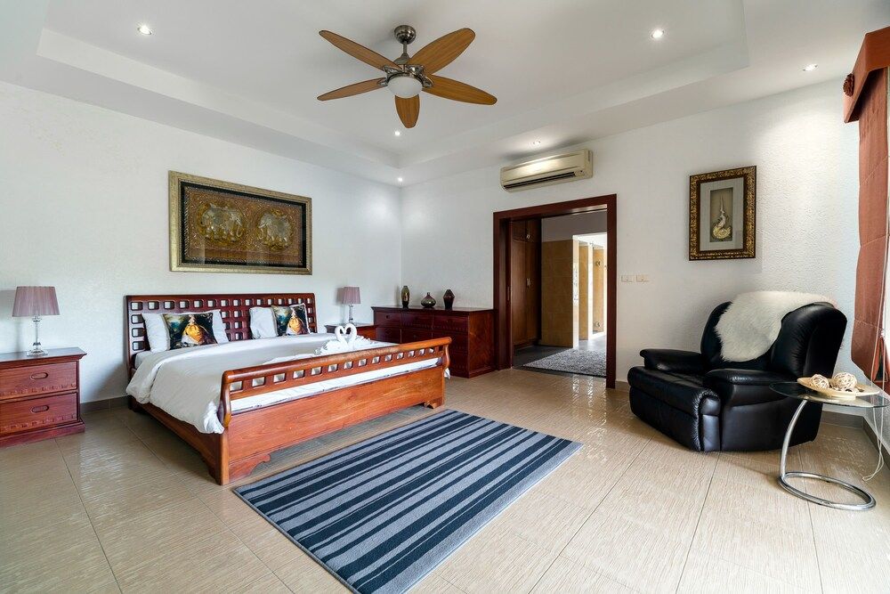 Stunning Luxury Golf and Pool Villas Elite House, Multiple Beds, Non Smoking, Sea View 6