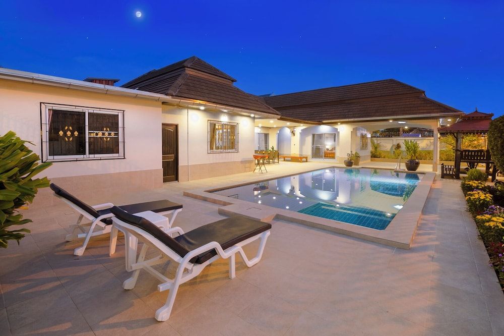 undefined Villa Bos Near the Beach of Jomtien 5