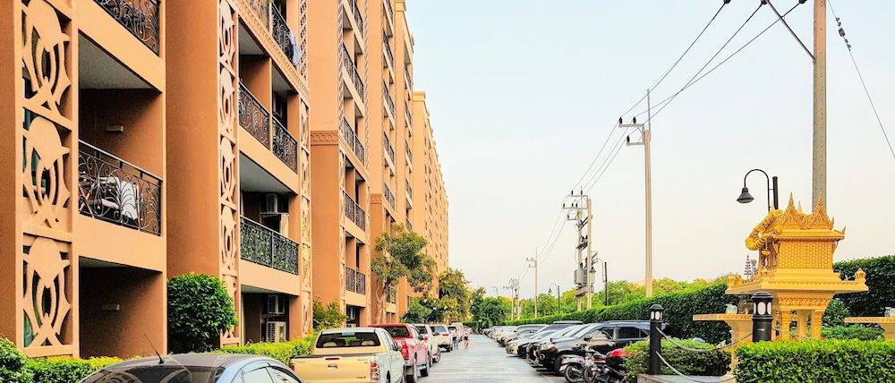 undefined Atlantis Condo Resort by GPS 8