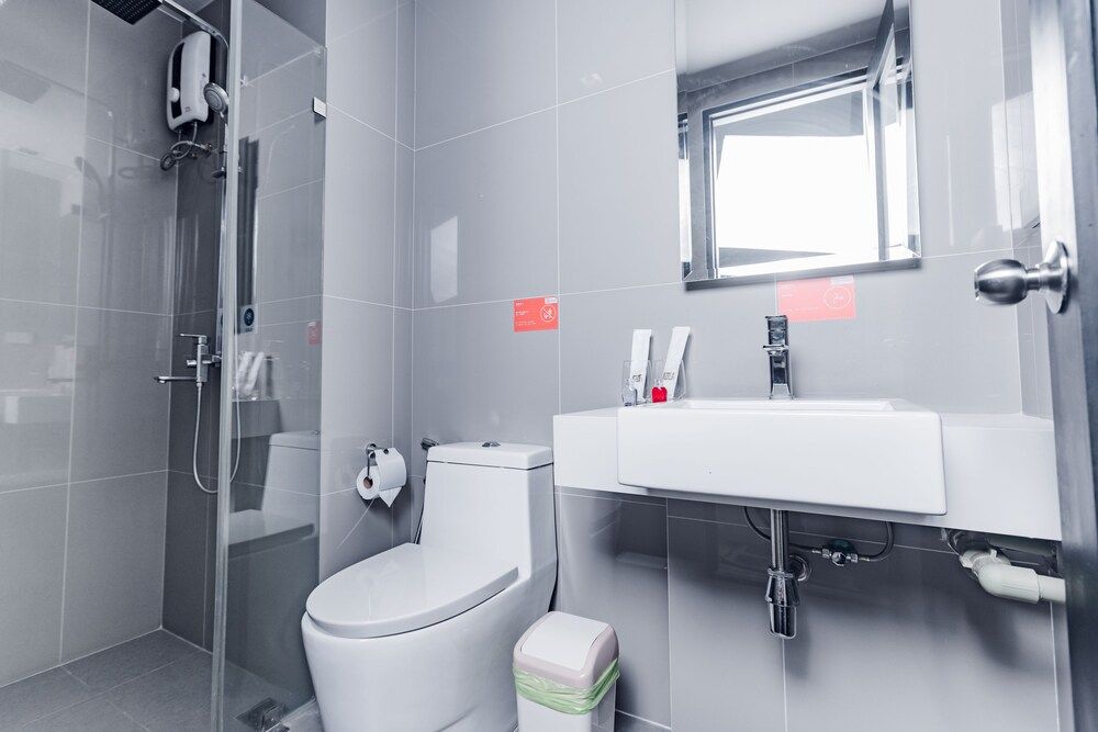 YK Condotel Pattaya Studio, 1 Queen Bed, Non Smoking, City View 7