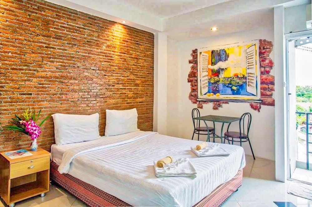 undefined Thai Orange Magic 10