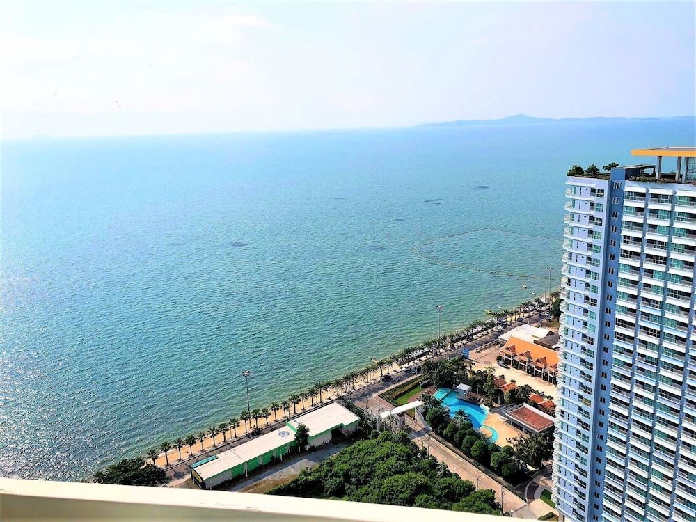 undefined Metro Jomtien Condotel 2