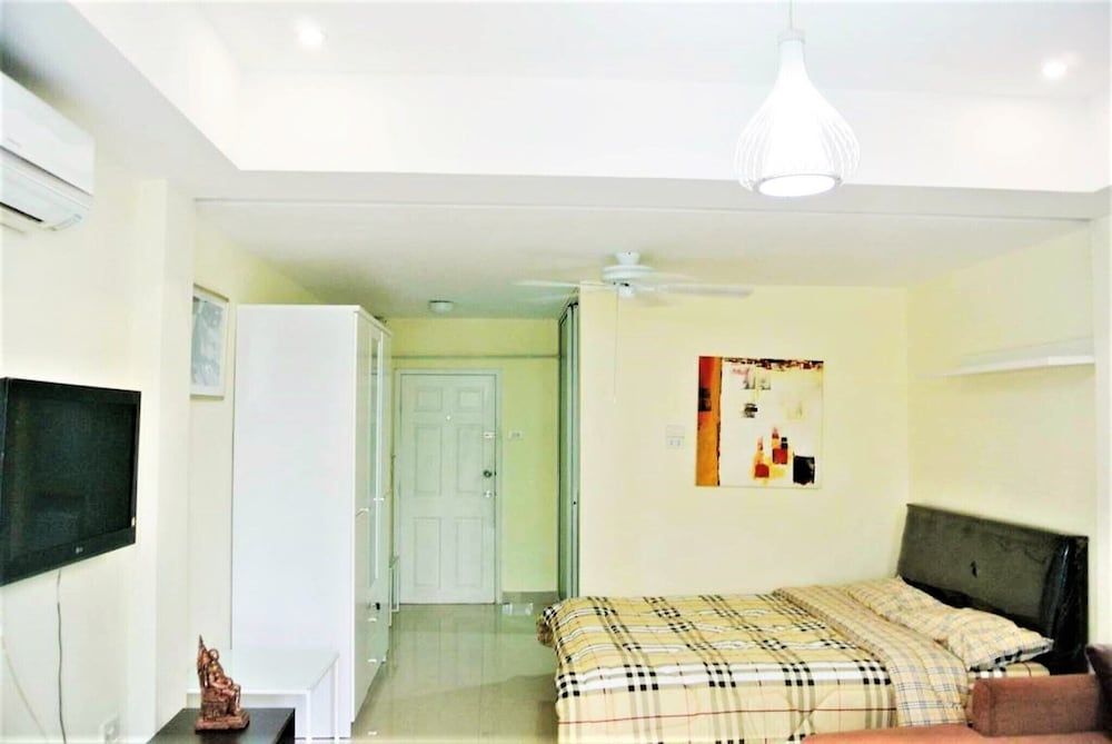 undefined Central Pattaya Apartment 3