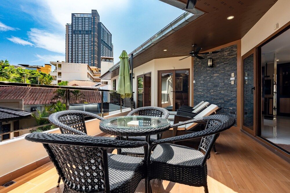 Luxury Pool Villa T1 near Walking Street Luxury Villa 30