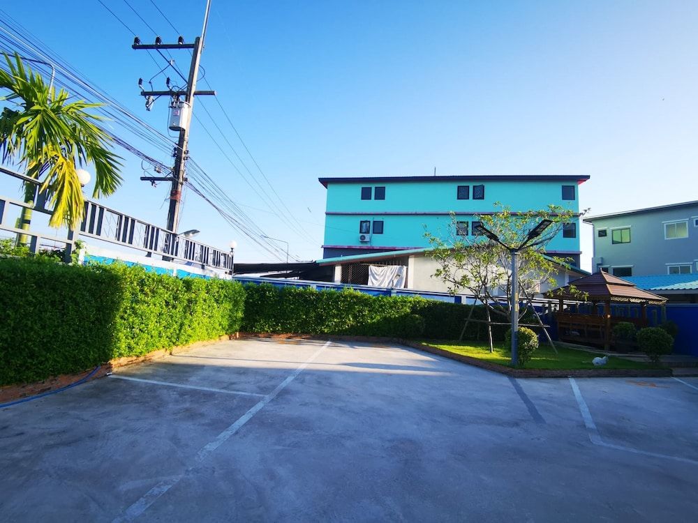 undefined Blue Bed Pattaya SHA by Zuzu 4