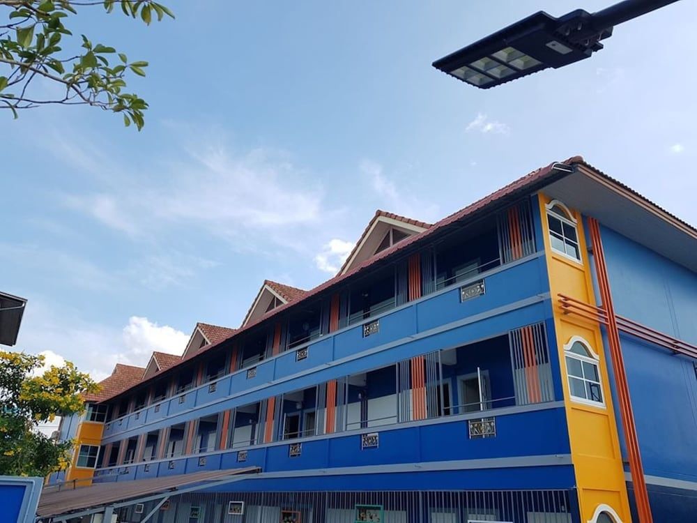 undefined Blue Bed Pattaya SHA by Zuzu 6