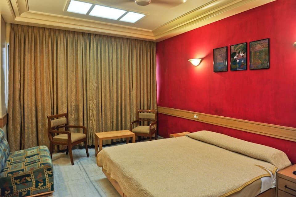 AC Deluxe Room