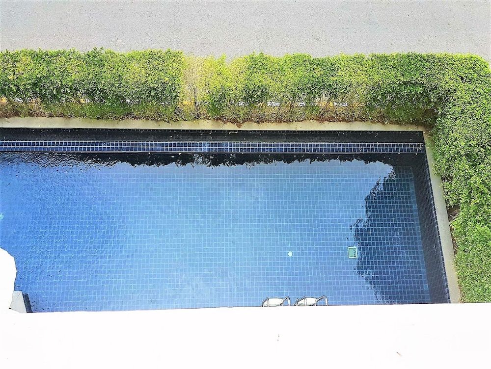 Grand Caribbean Resort Pattaya 1 Bedroom 4th Floor Condo, 1 Bedroom, Smoking, Balcony 25