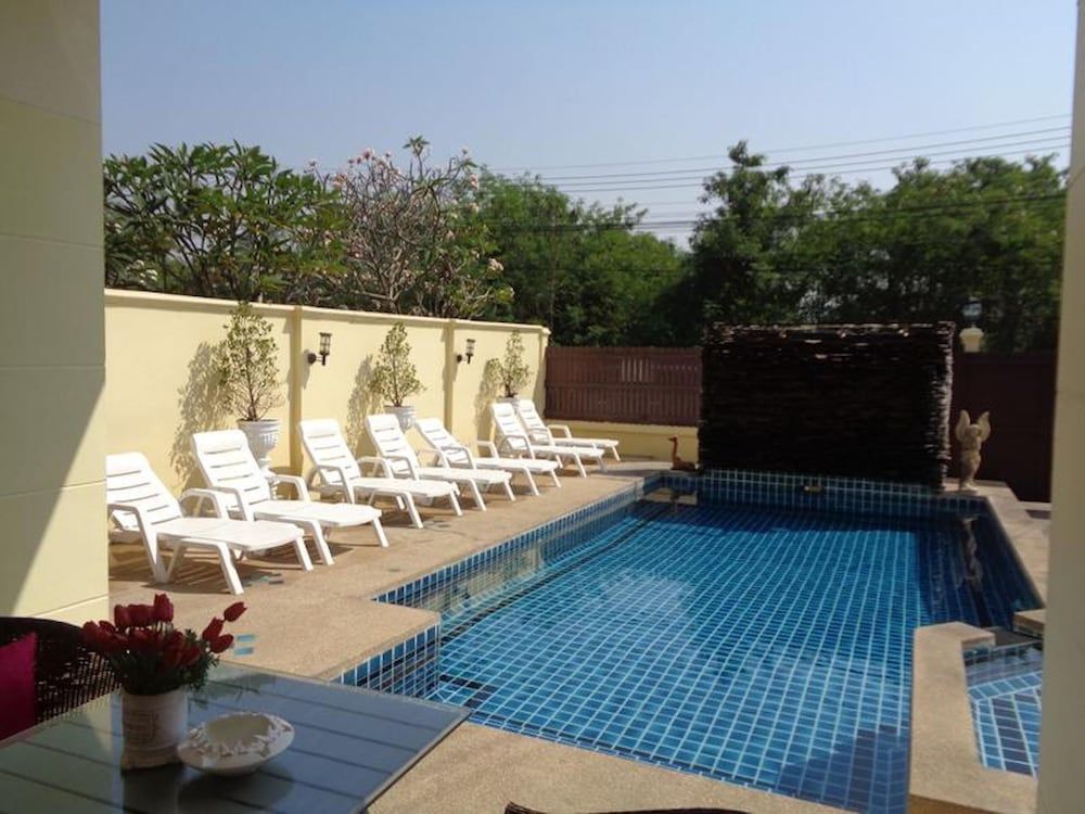 undefined 4 Bedroom Villa Private Pool Central Pattaya 15 min Away 5