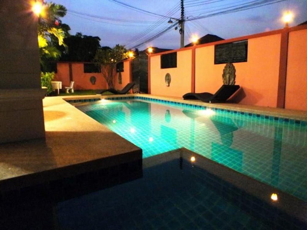 undefined 4 Bedroom Villa Walking Street 15 Min Ride Away 2