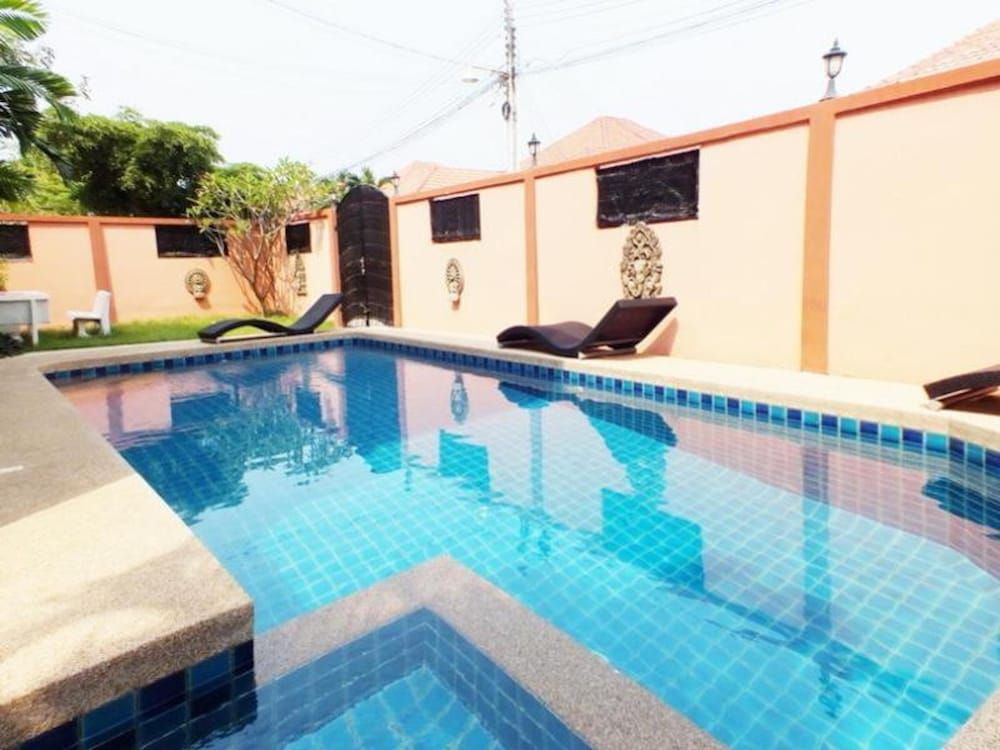undefined 4 Bedroom Villa Walking Street 15 Min Ride Away 6