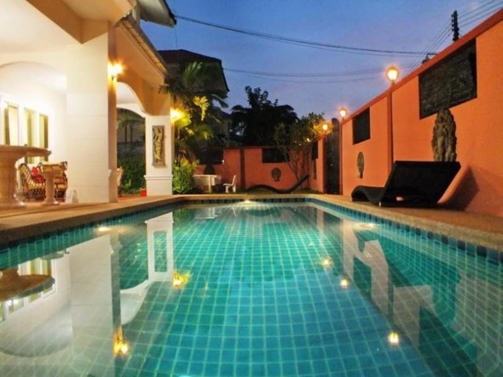 undefined 4 Bedroom Villa Walking Street 15 Min Ride Away 4