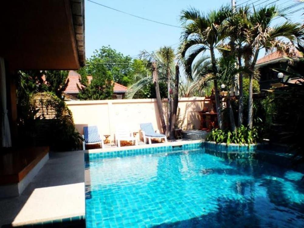 undefined 4 Bedroom Private Pool Bungalow Walking Street 15 Min Ride Away 6