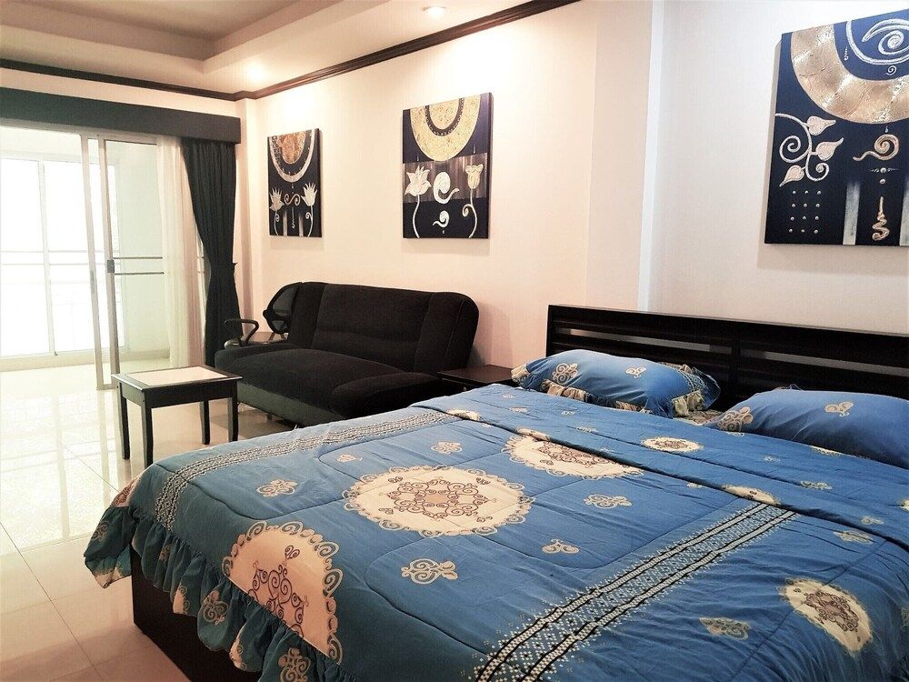 undefined Baan Suan Lalana Td Large Modern Studio With Garden View Pattaya 9