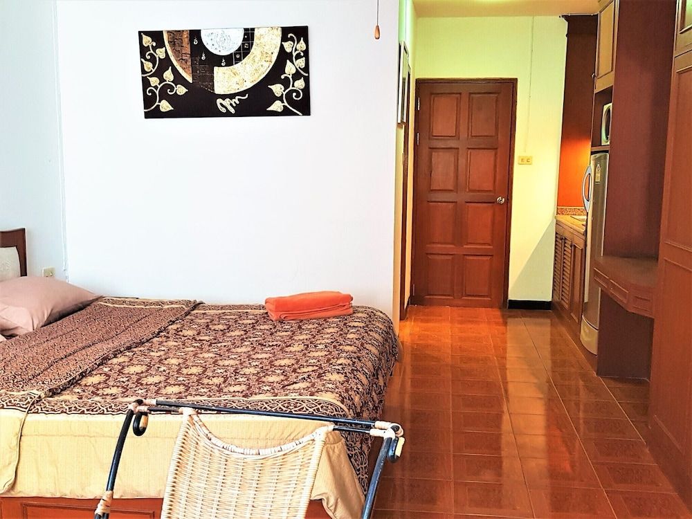 Thepthip Mansion Pattaya 5th Floor Studio Apartment